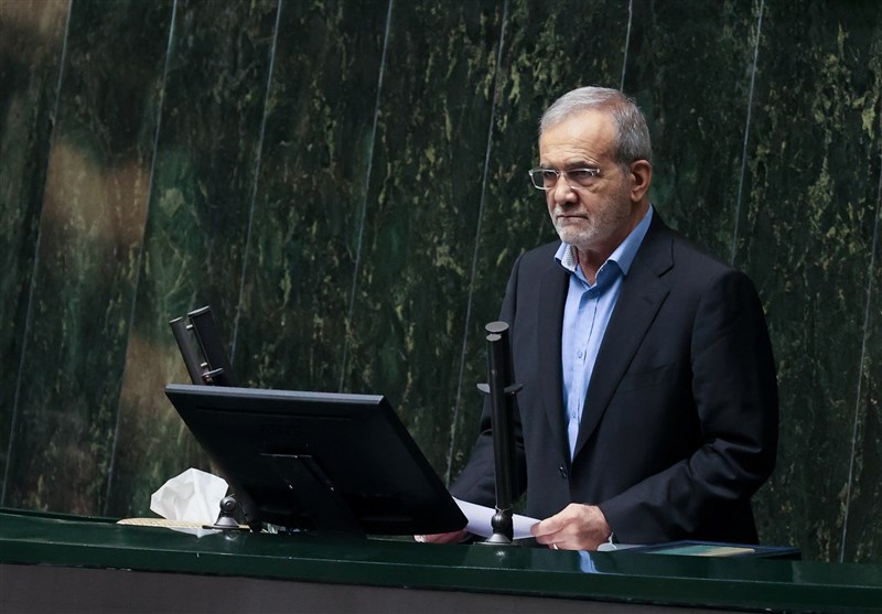 تذکر ۴۸ نماینده به پزشکیان و ۳ وزیر درباره گرانی‌ها